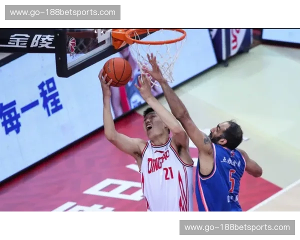 聚光灯下的宿敌史诗：易建联与哈达迪，亚洲篮球最后的“双雄时代”